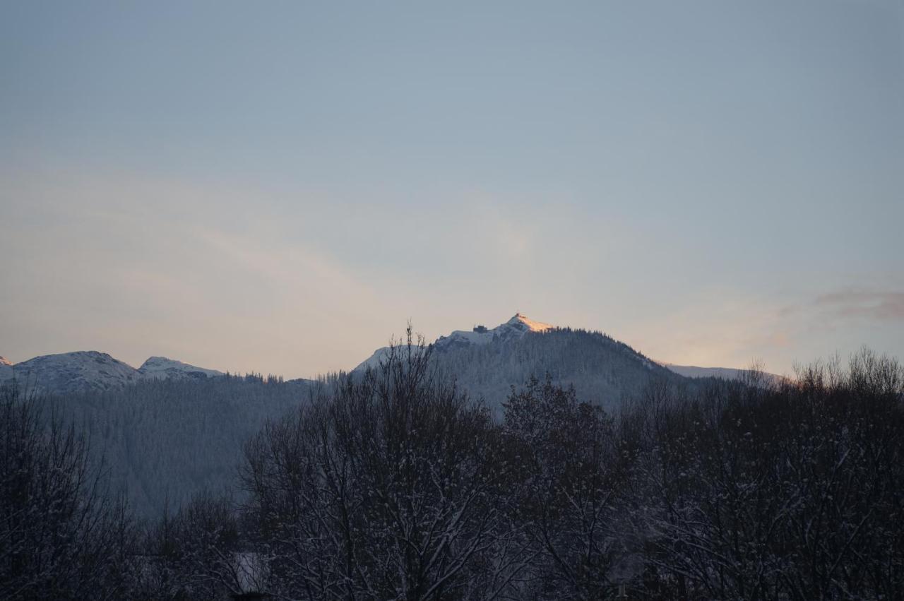 W Gorach - Przy Potoku Chalet *